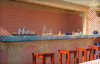 Riad Atlas IV And Spa Riad 3*